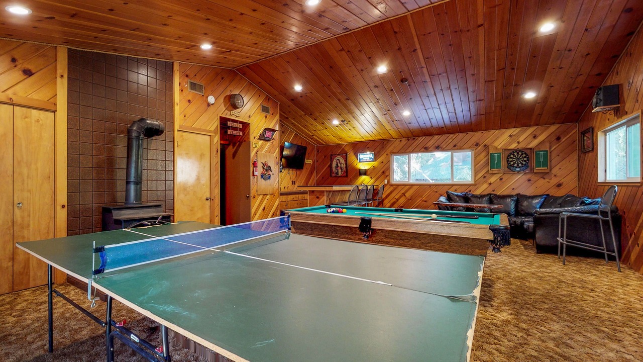 Photo of Bedroom in Sierra Cedars