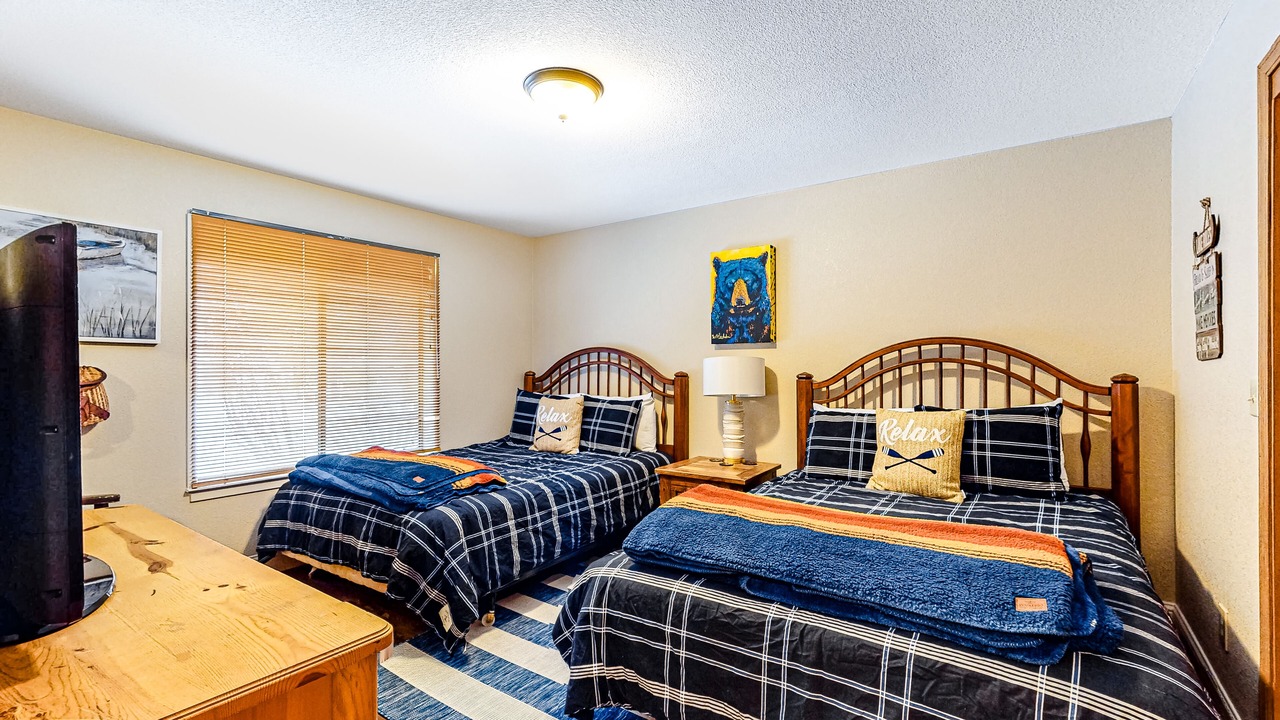 Photo of Bedroom in Tahoe Pines