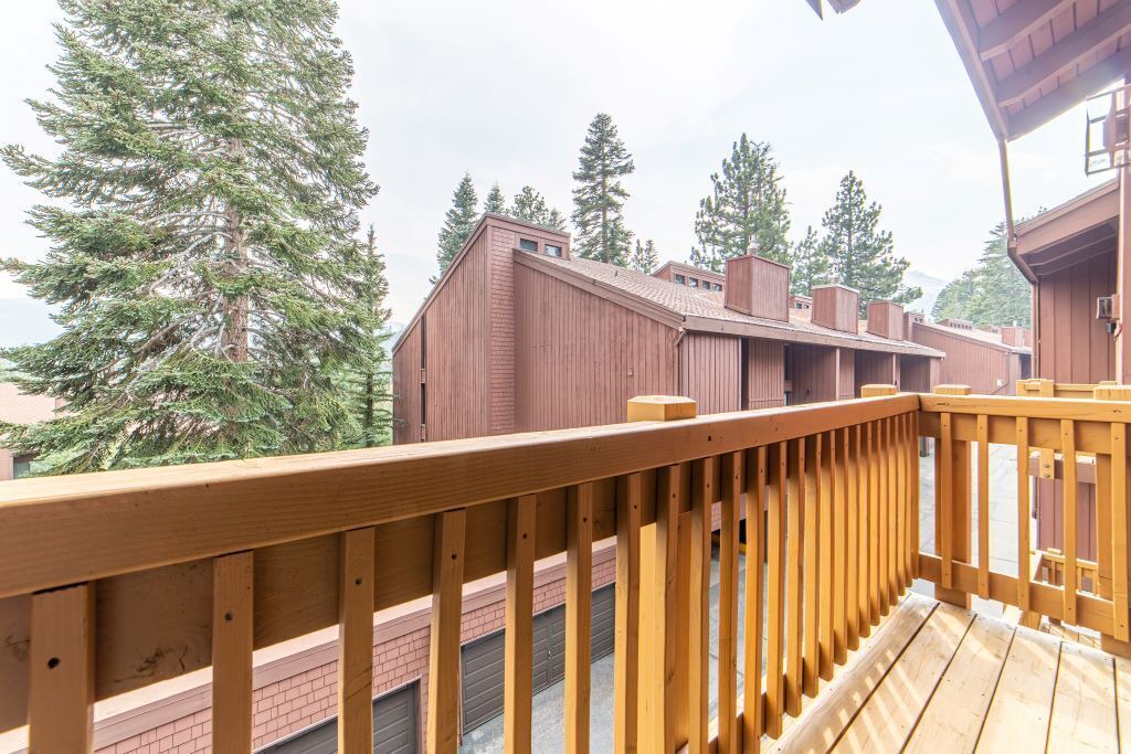 Photo of Outdoor in Mammoth Lakes