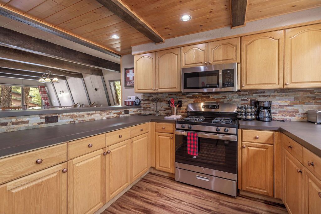 Photo of Kitchen in Summit Estates