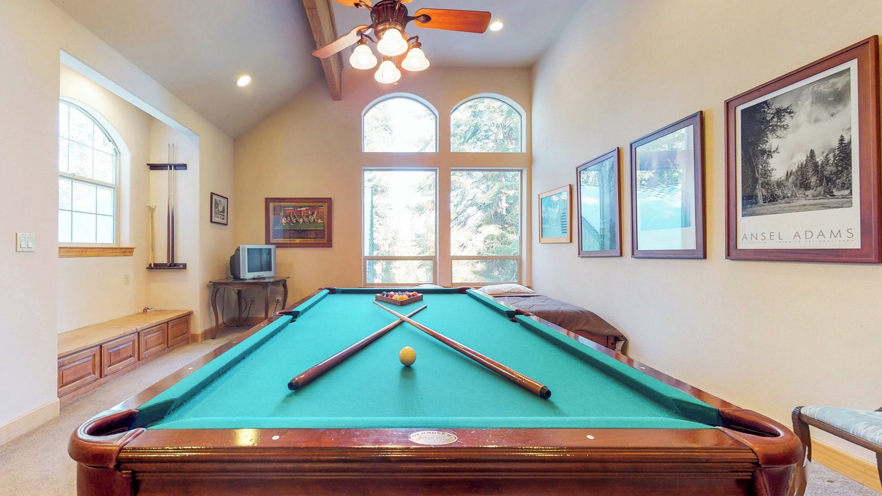 Photo of Bedroom in Shaver Lake
