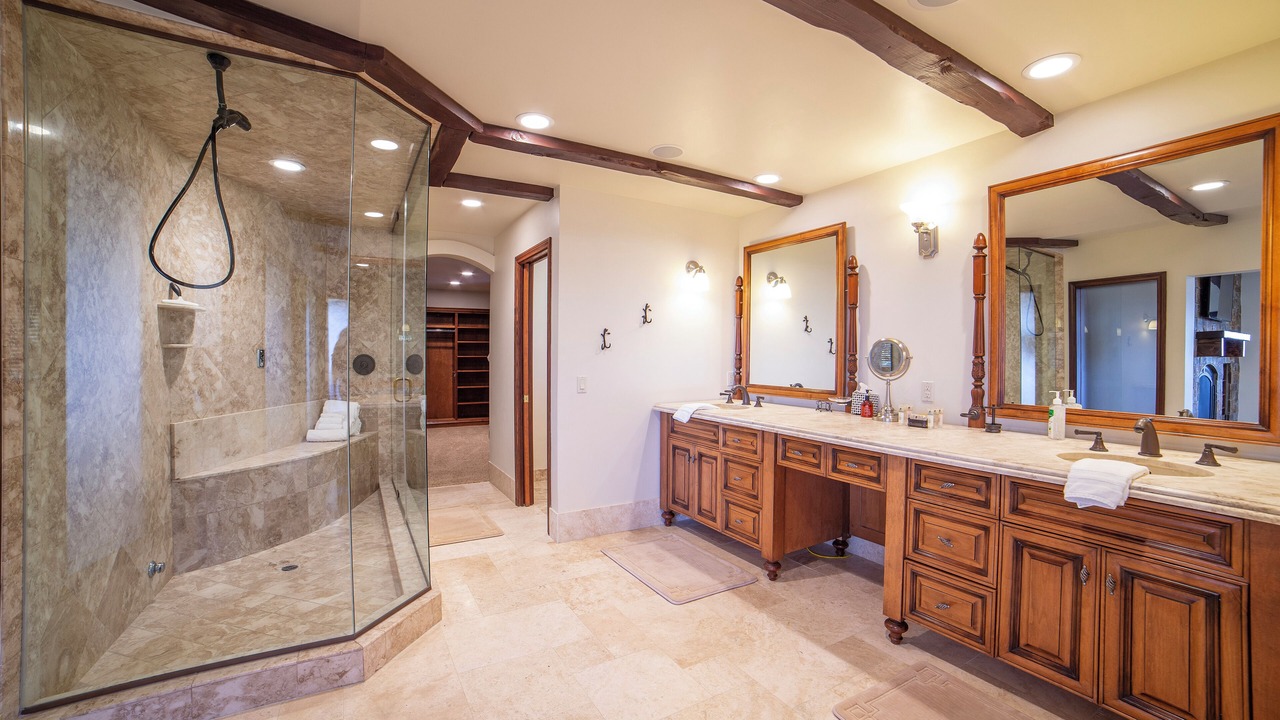 Photo of Bathroom in Mammoth Lakes