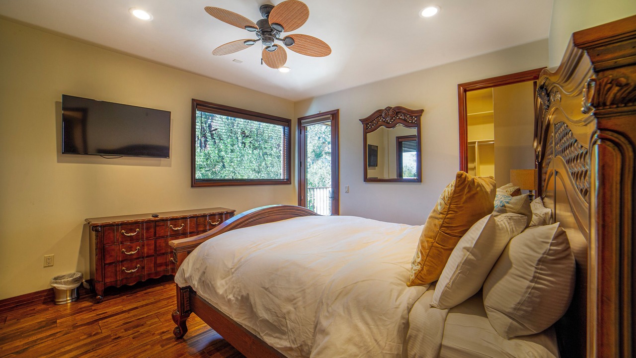 Photo of Bedroom in Mammoth Lakes