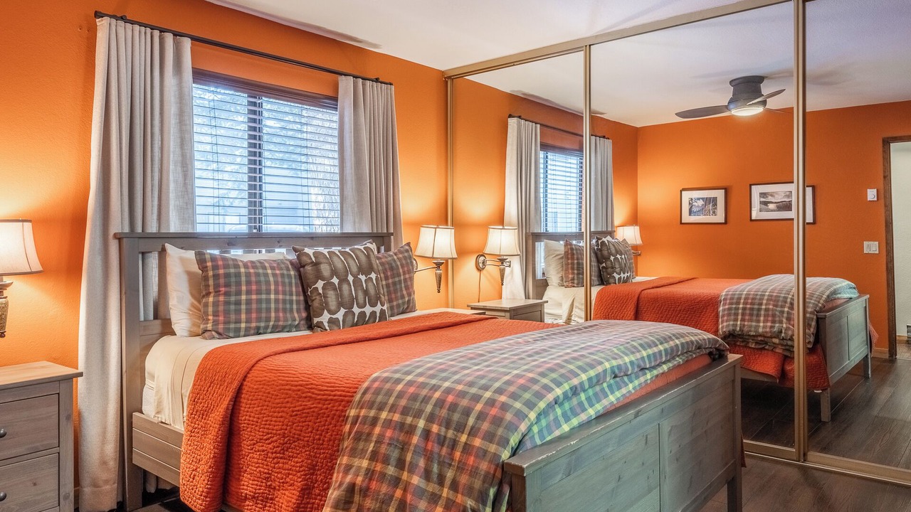 Photo of Bedroom in Mammoth Lakes