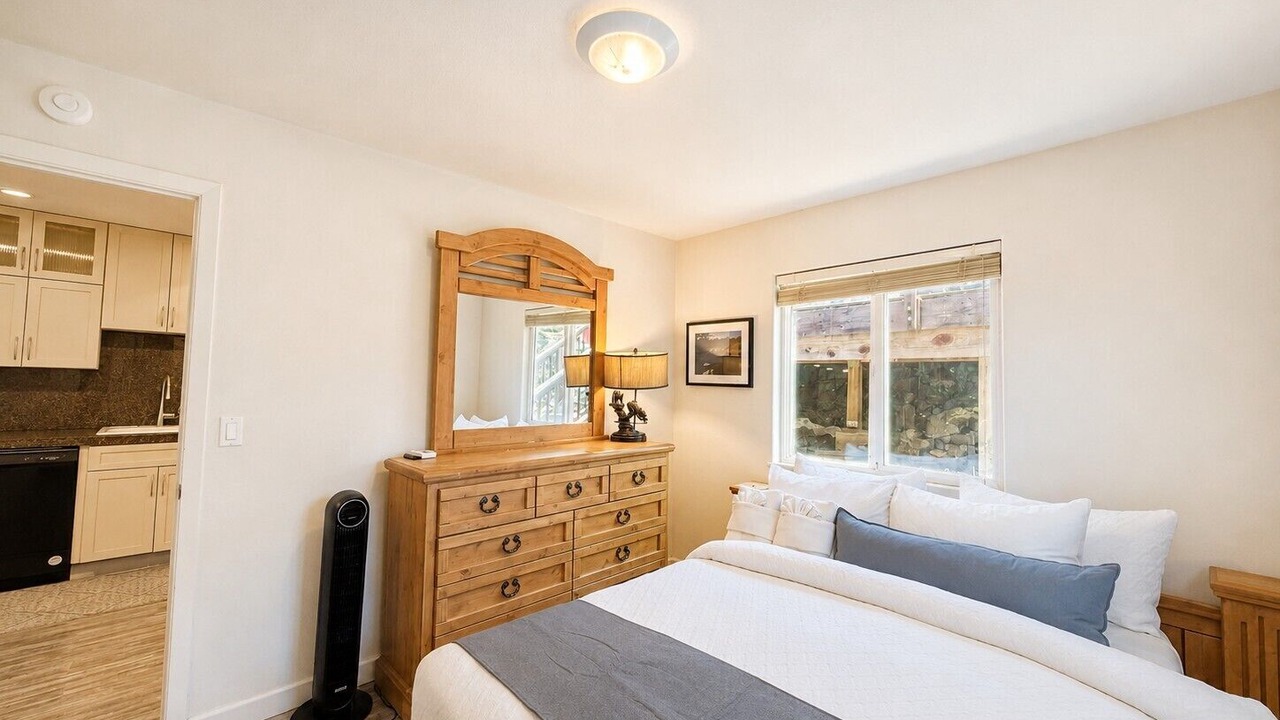Photo of Bedroom in Tahoe Village