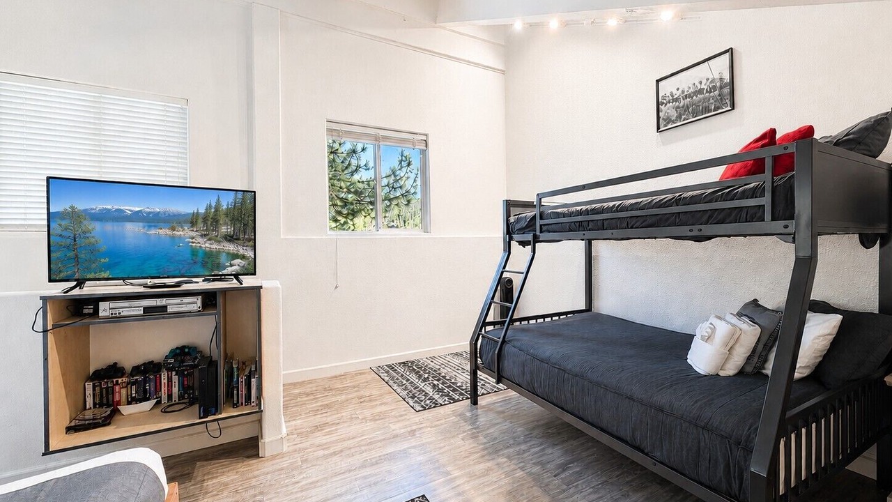 Photo of Bedroom in Tahoe Village