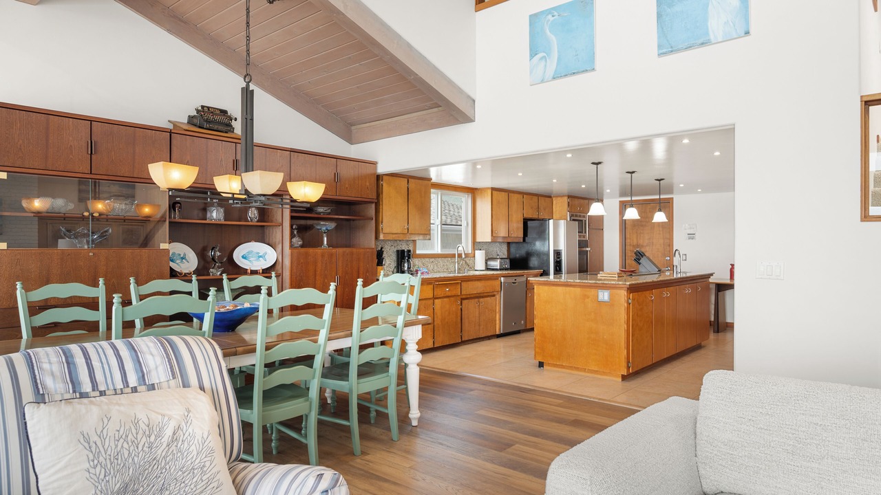 Photo of Livingroom in San Simeon