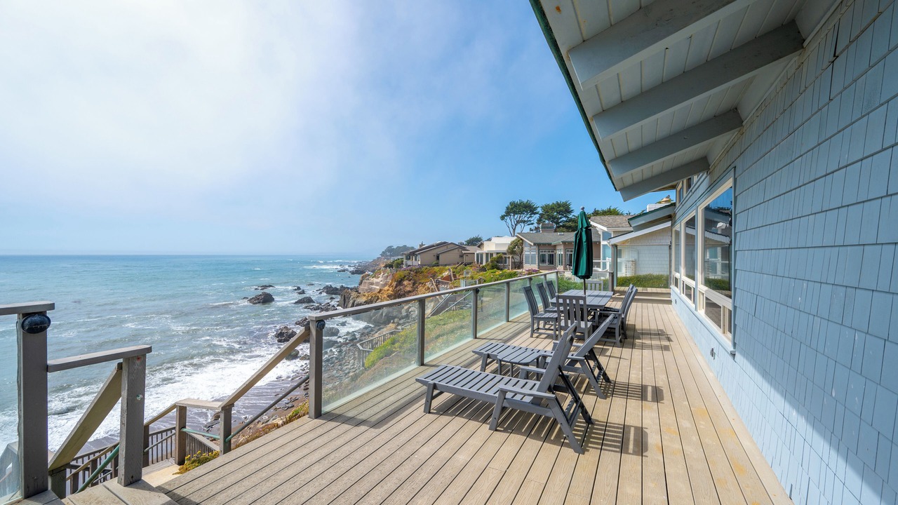 Photo of Patio Balcony in San Simeon