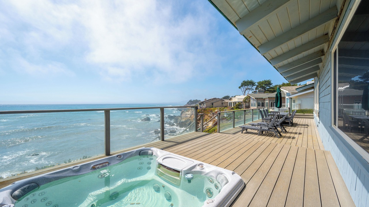 Photo of Patio Balcony in San Simeon
