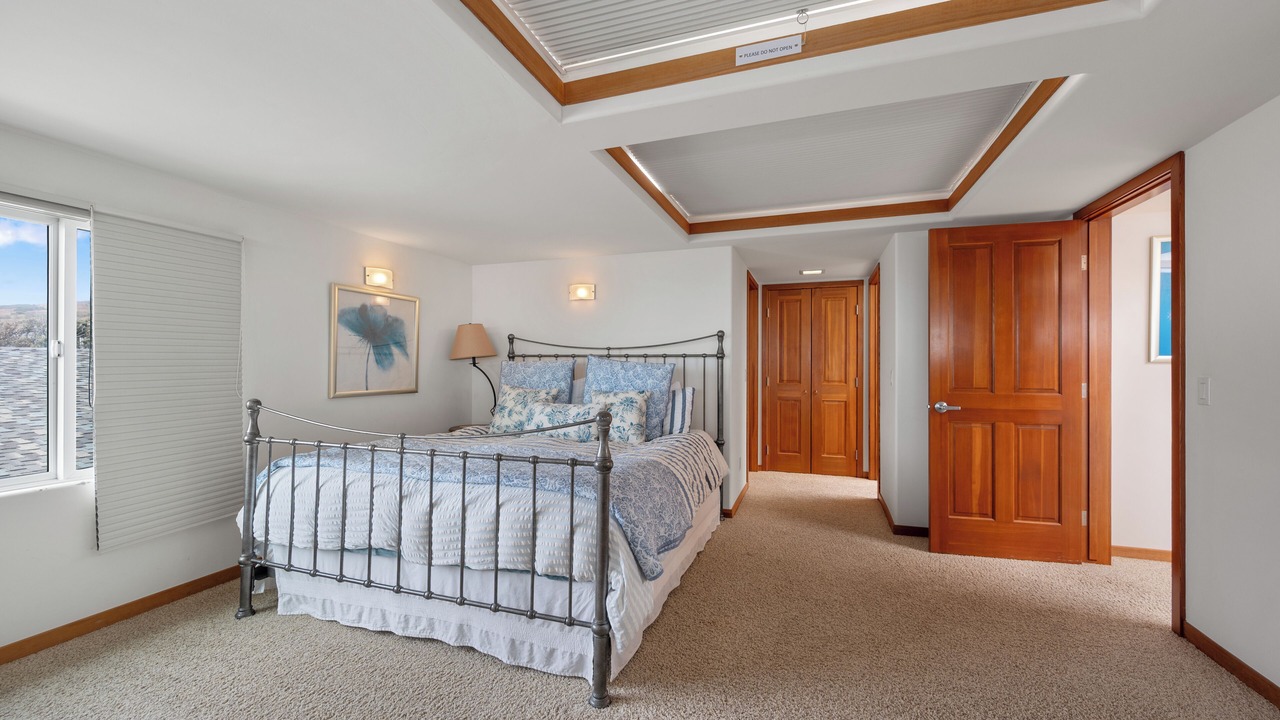 Photo of Bedroom in San Simeon