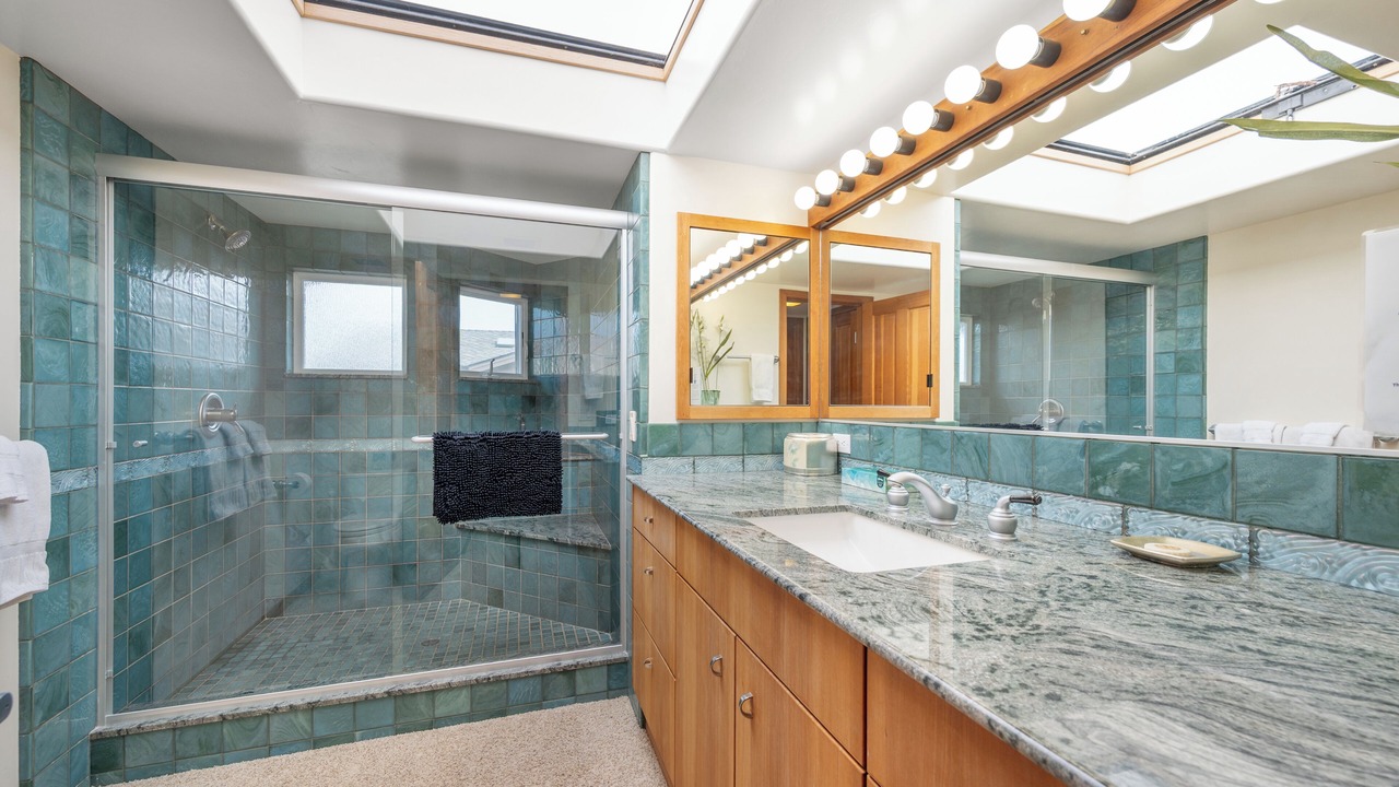 Photo of Bathroom in San Simeon