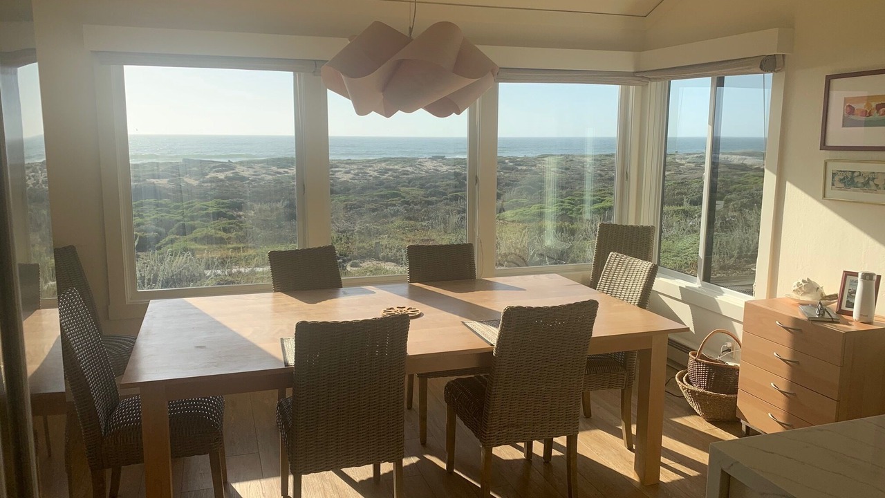 Photo of Livingroom in Castroville