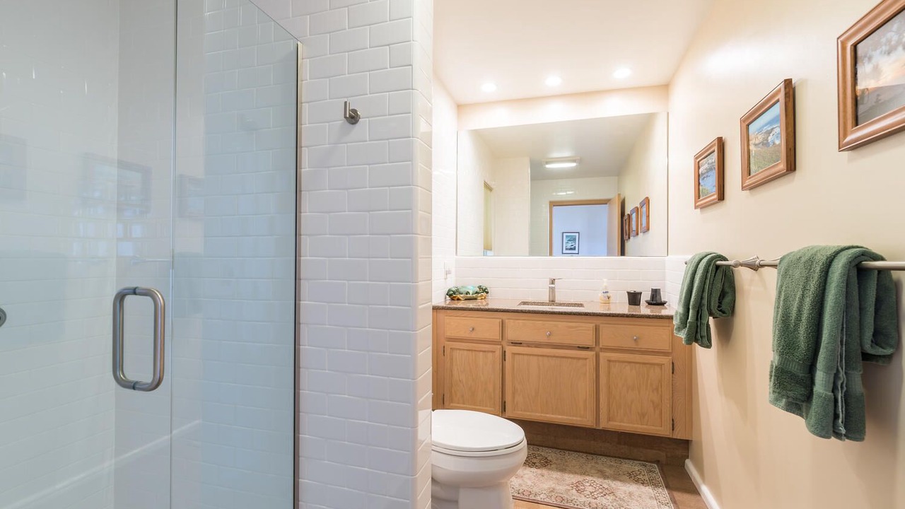Photo of Bathroom in Marine Terrace