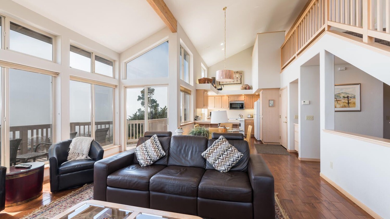 Photo of Livingroom in Marine Terrace
