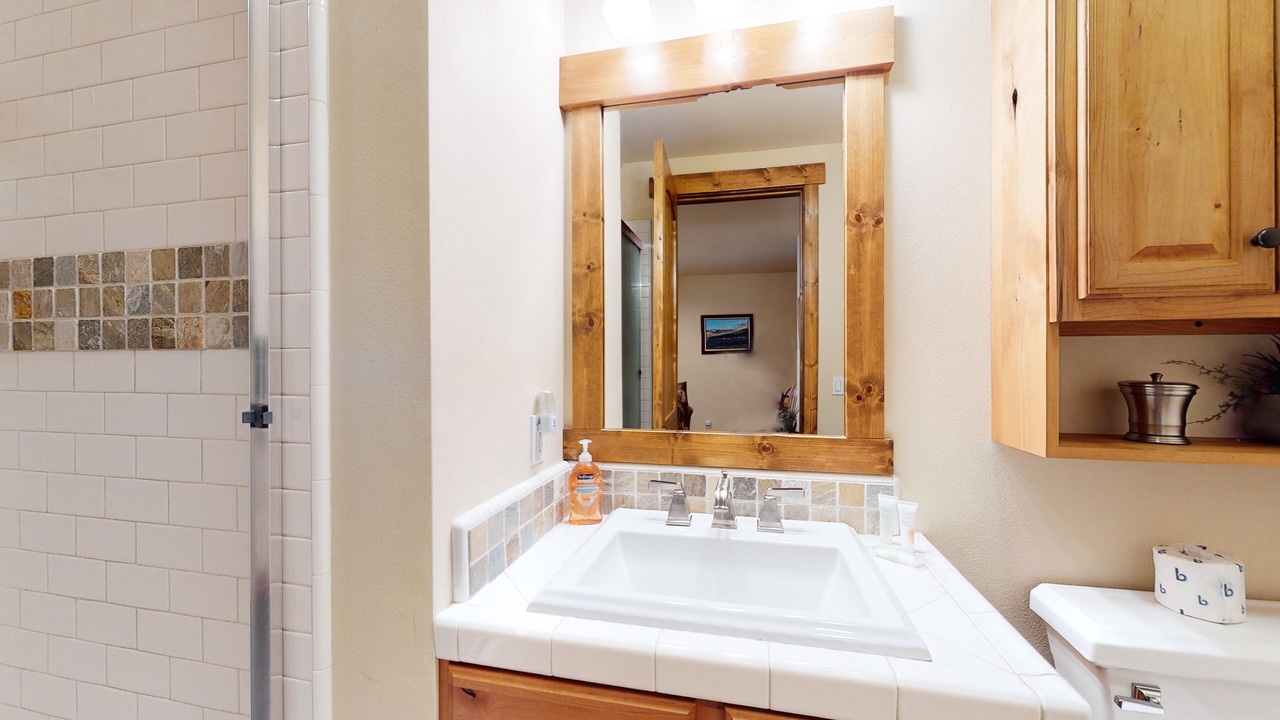 Photo of Bathroom in Mammoth Lakes
