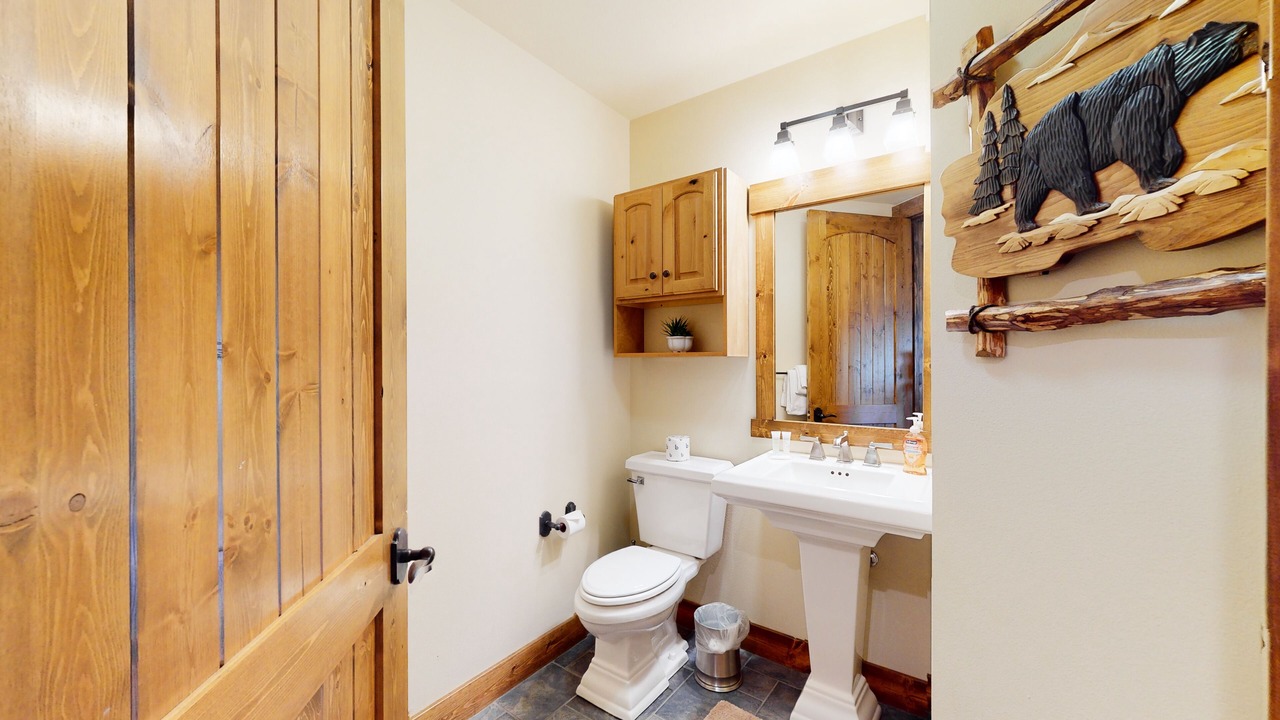 Photo of Bathroom in Mammoth Lakes
