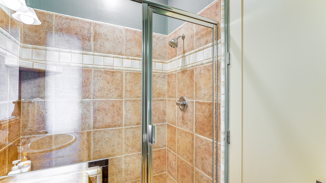 Photo of Bathroom in Salinas