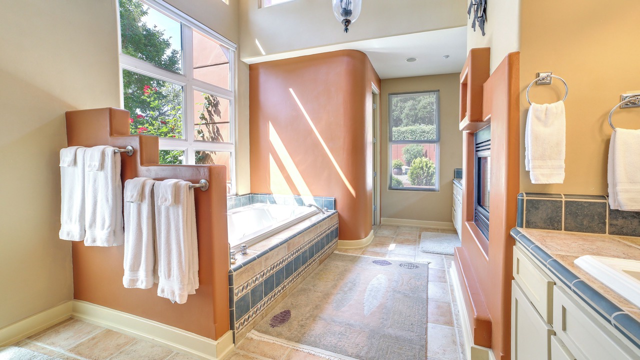 Photo of Bathroom in Salinas