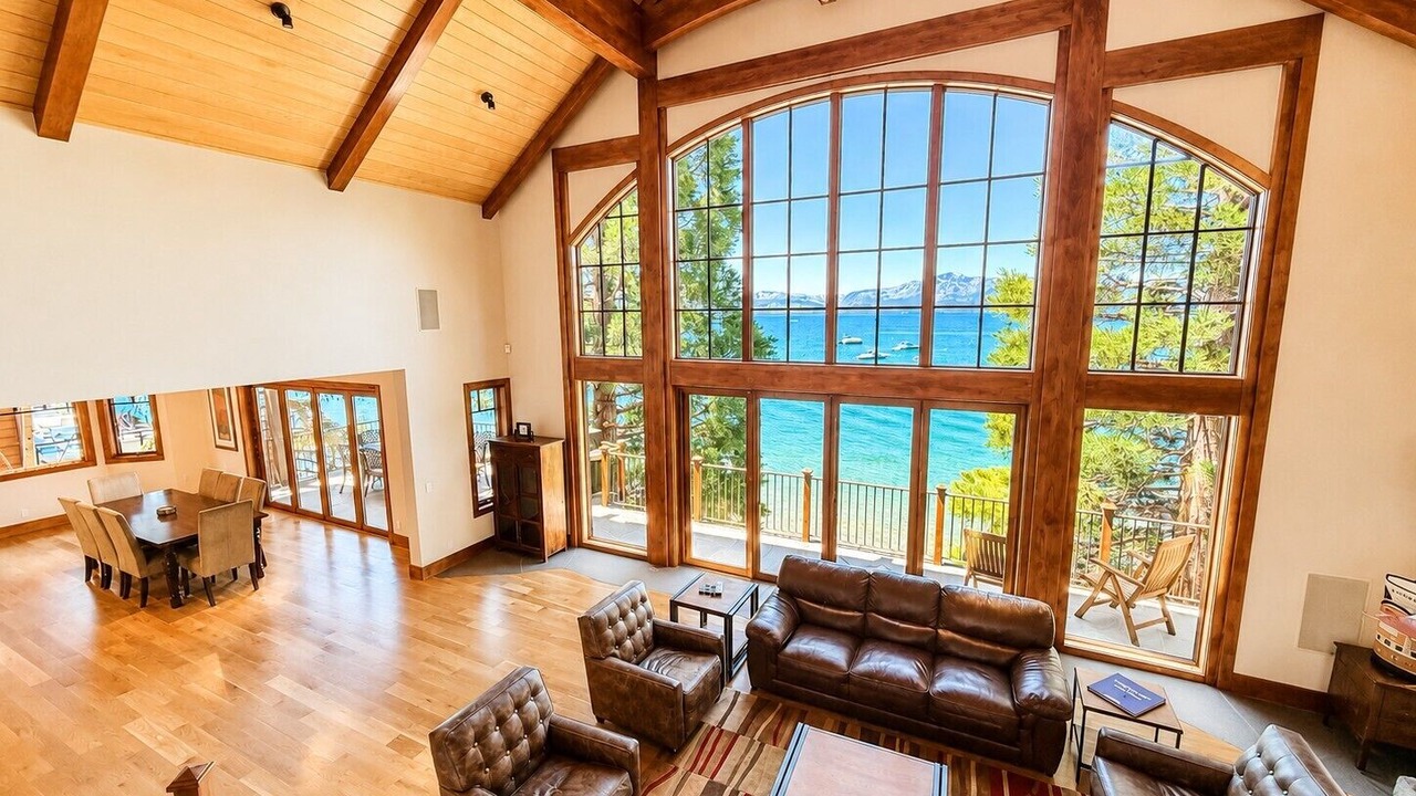 Photo of Livingroom in Zephyr Cove