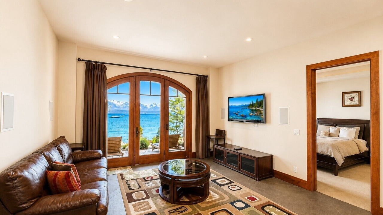 Photo of Livingroom in Zephyr Cove