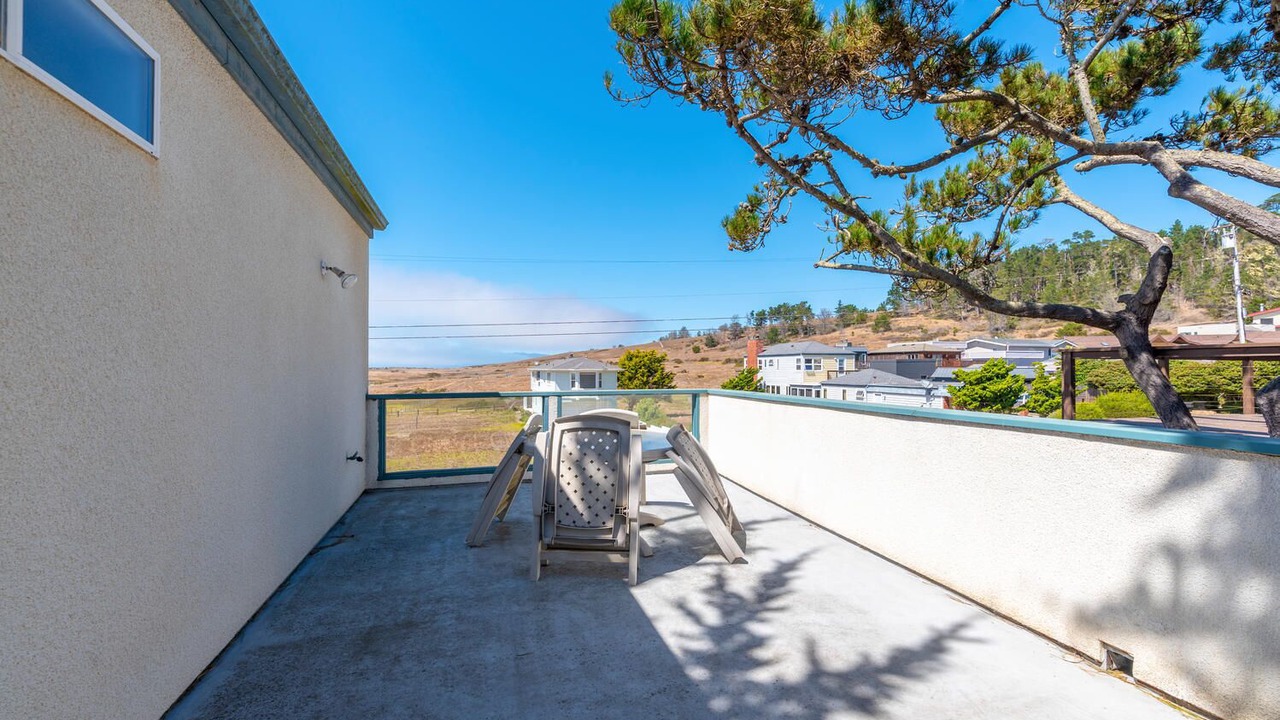 Photo of Patio Balcony in Marine Terrace