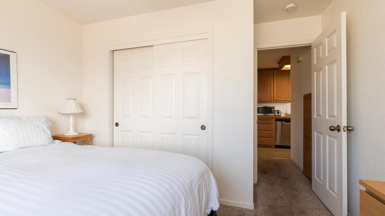 Photo of Bedroom in Marine Terrace