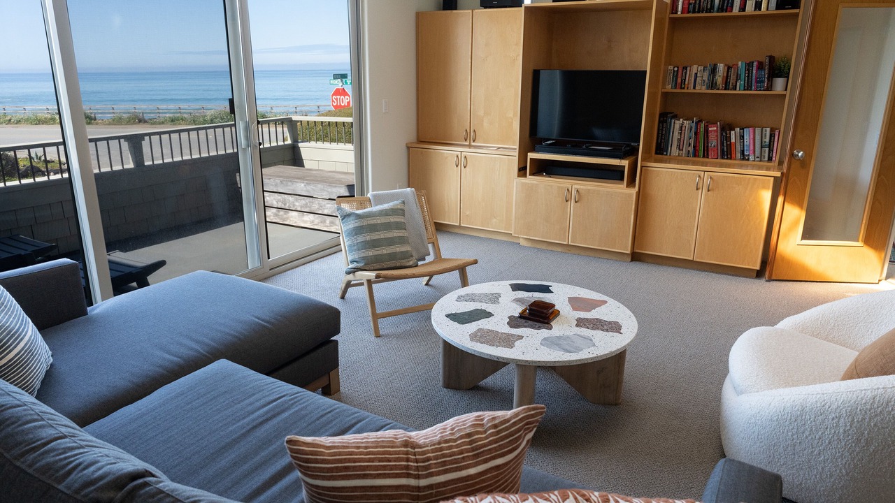 Photo of Livingroom in San Simeon