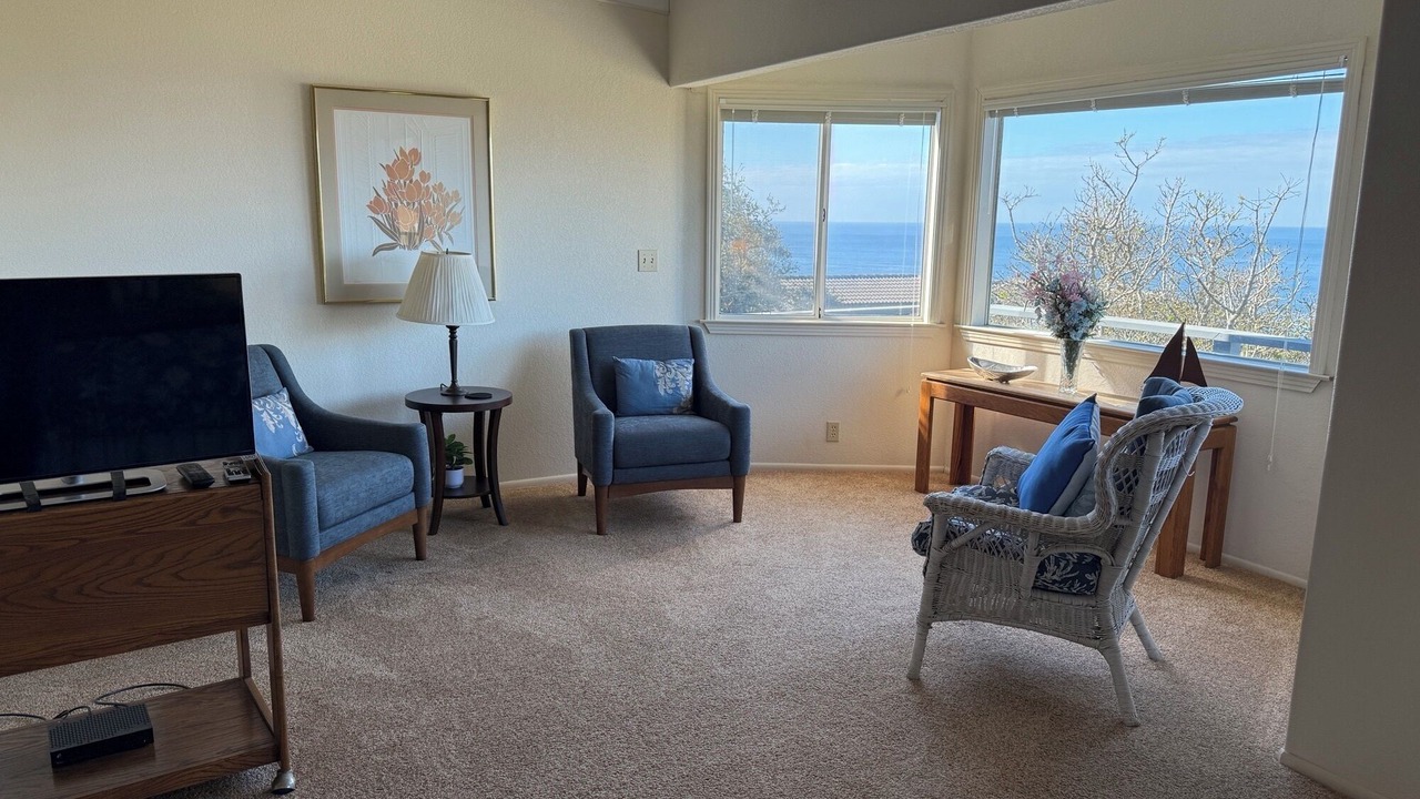 Photo of Livingroom in Marine Terrace