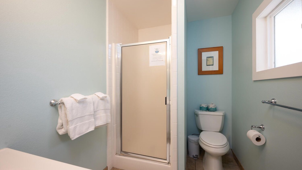 Photo of Bathroom in Park Hill