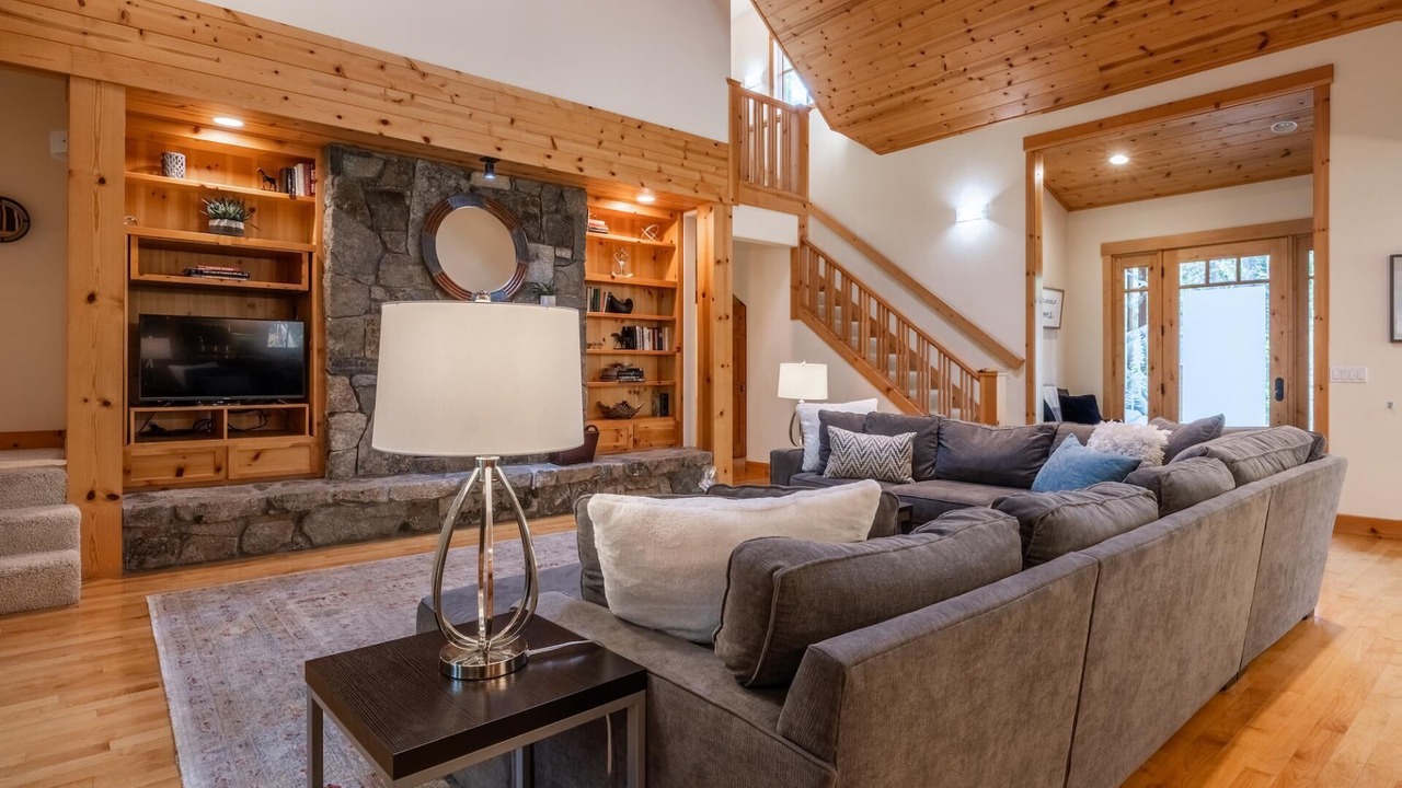 Photo of Livingroom in Truckee