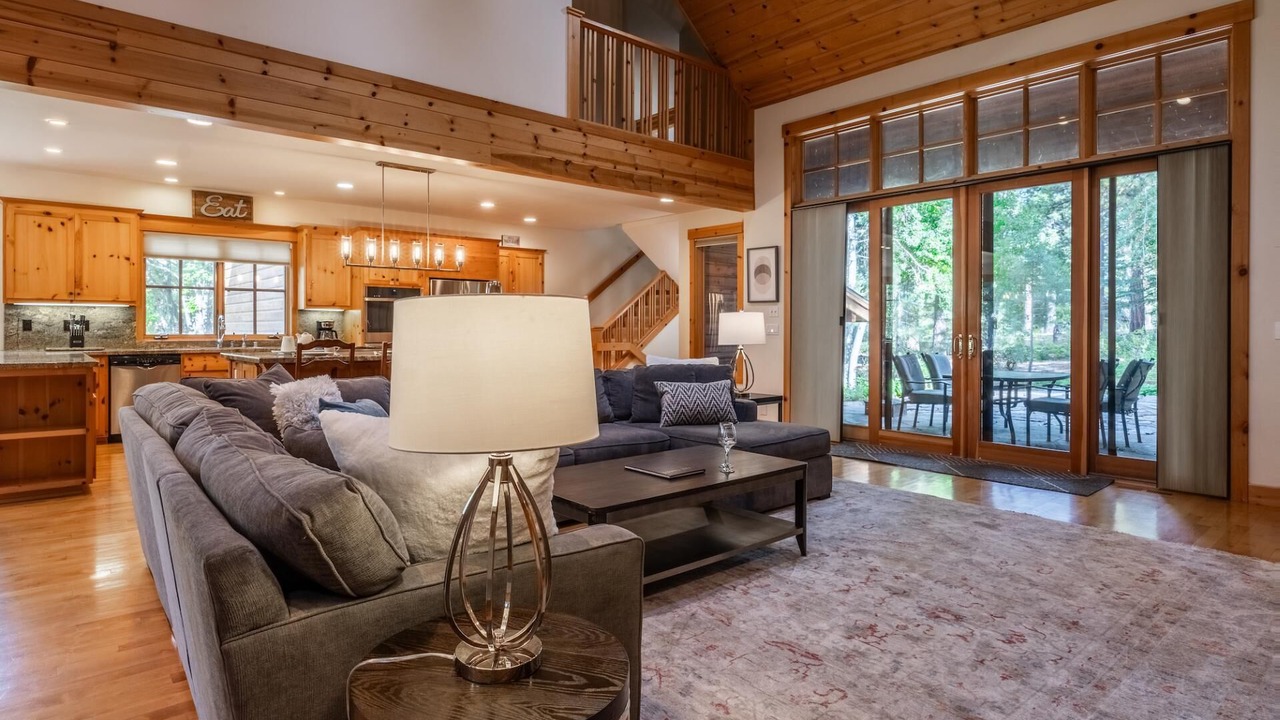 Photo of Livingroom in Truckee