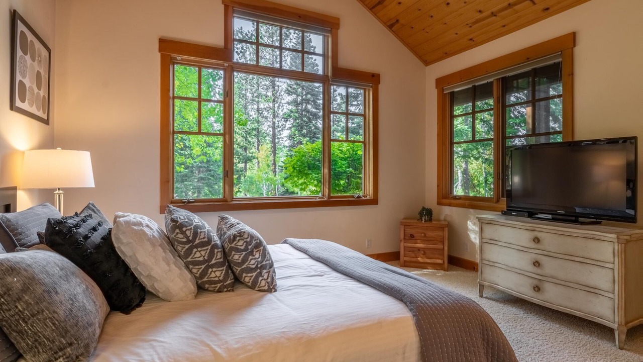 Photo of Bedroom in Truckee
