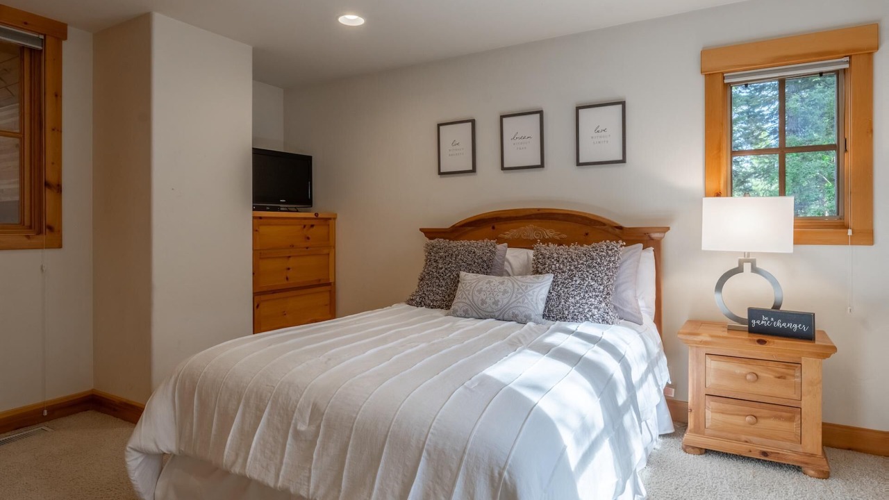 Photo of Bedroom in Truckee