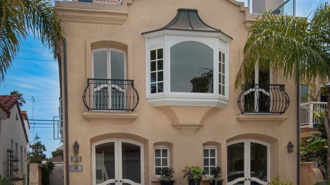Photo of Others in Balboa Peninsula