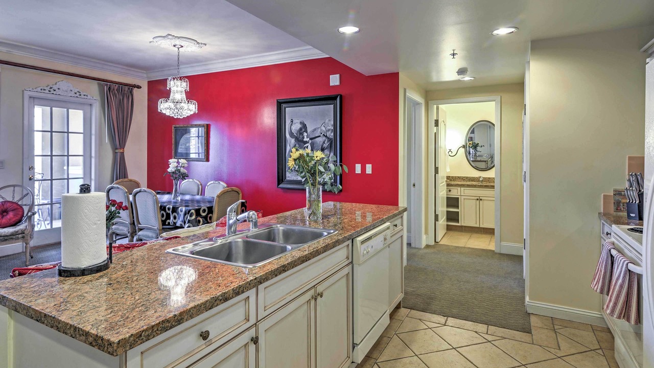 Photo of Kitchen in Lake Las Vegas