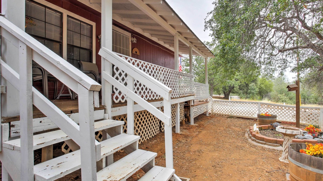 Photo of Patio Balcony in Coulterville