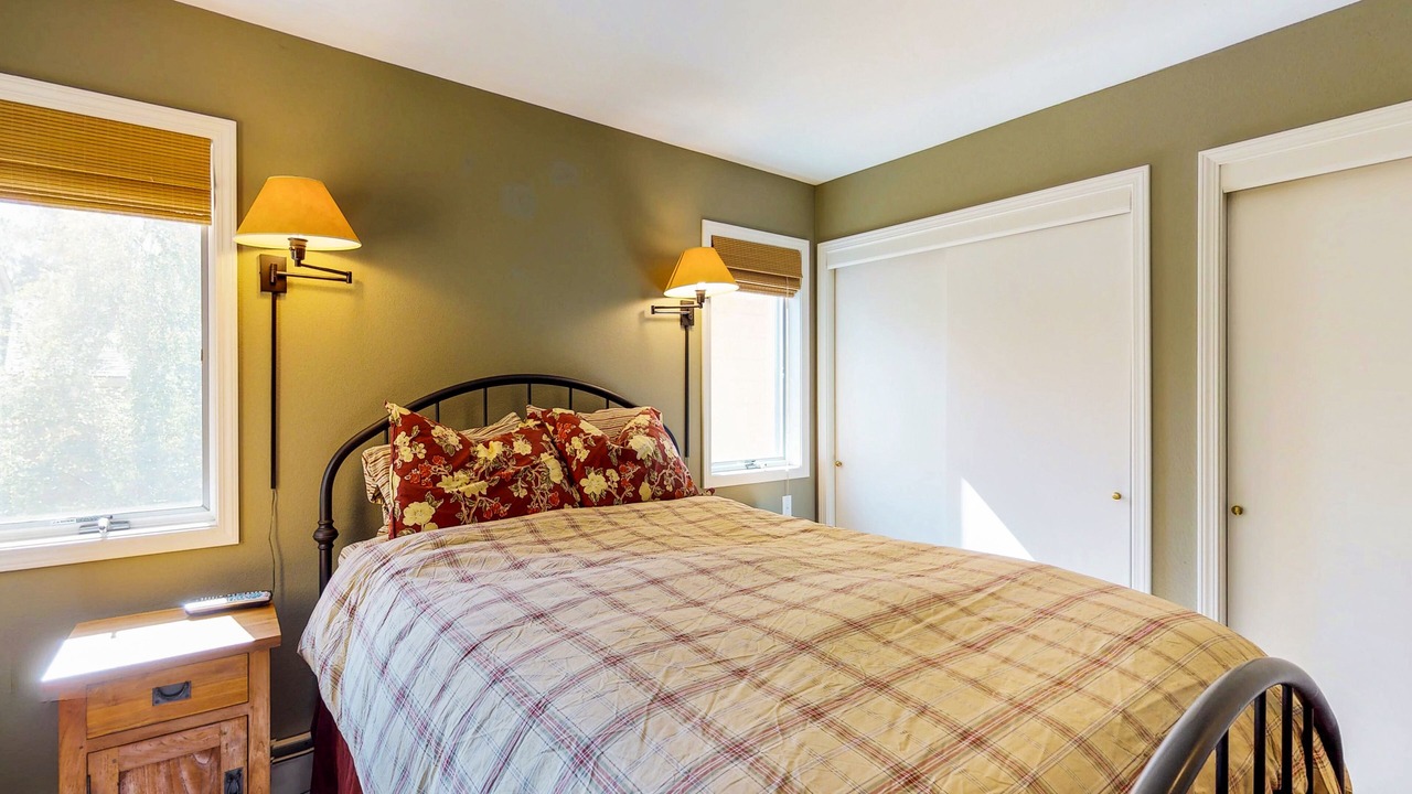 Photo of Bedroom in Incline Village