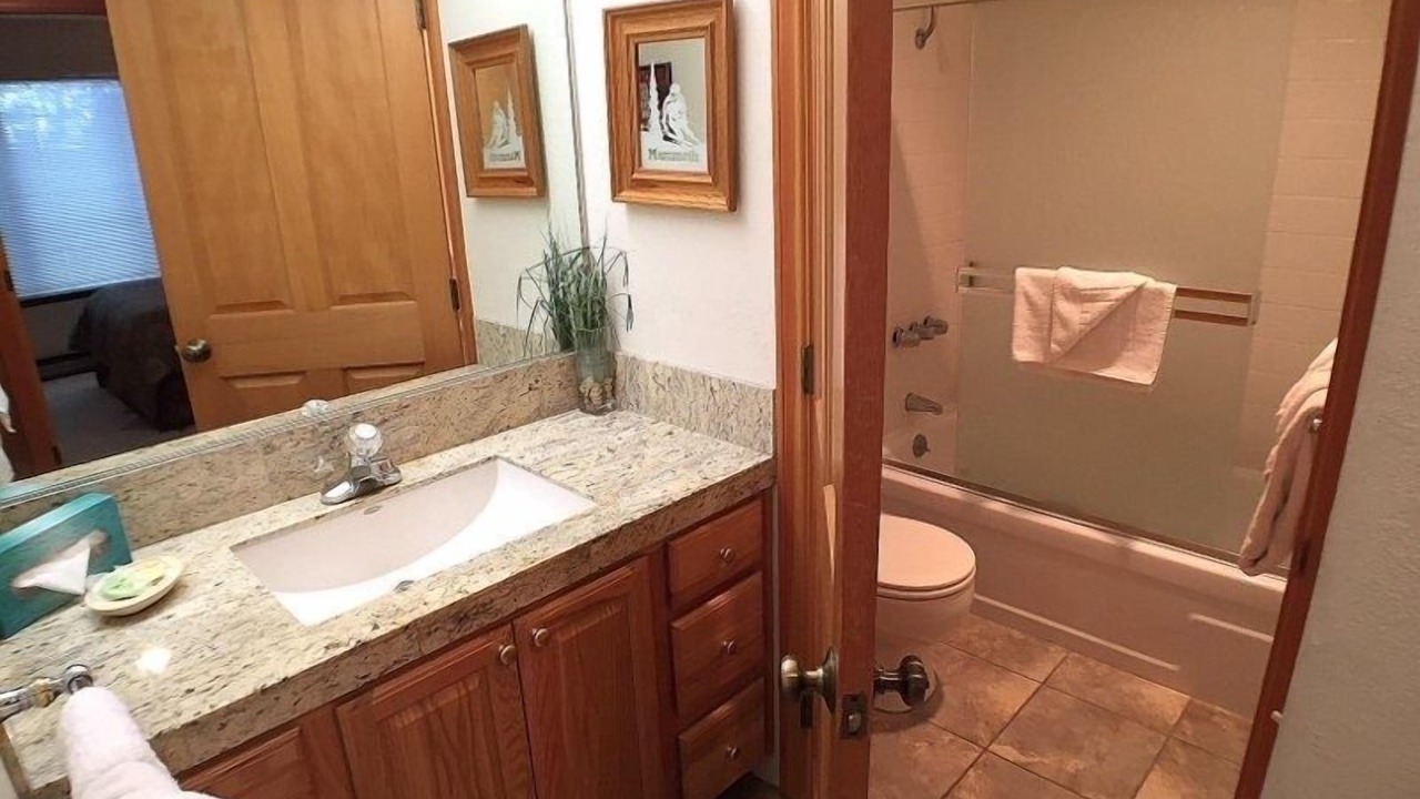 Photo of Bathroom in Mammoth Lakes