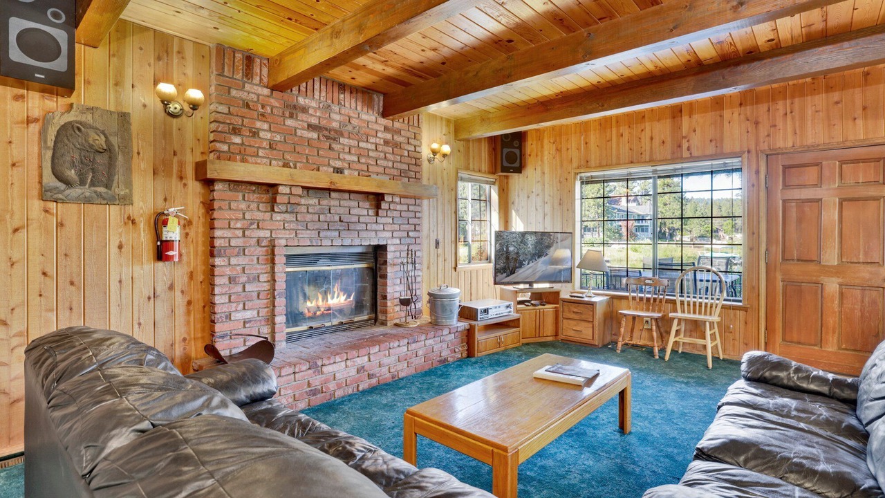 Photo of Livingroom in Big Bear Lake