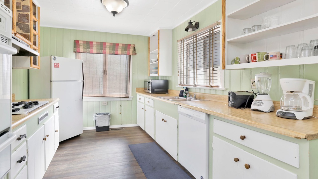 Photo of Kitchen in Big Bear Lake