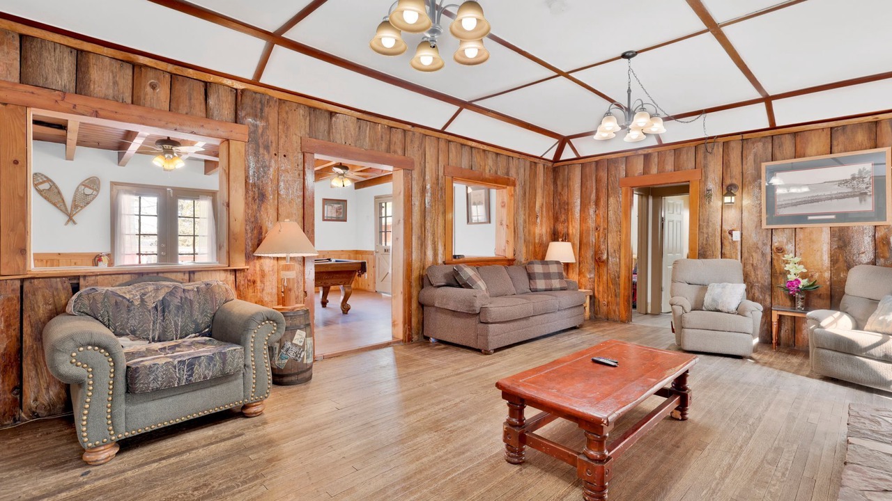 Photo of Livingroom in Big Bear Lake