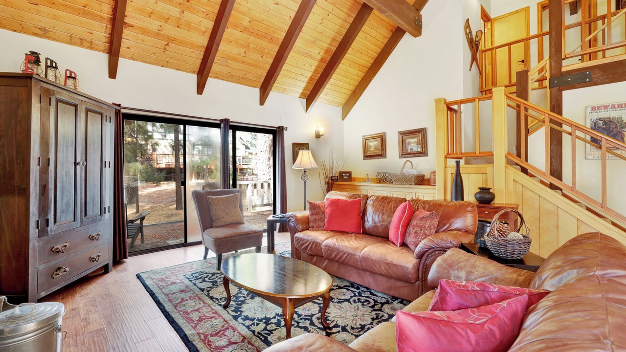 Photo of Livingroom in Big Bear Lake