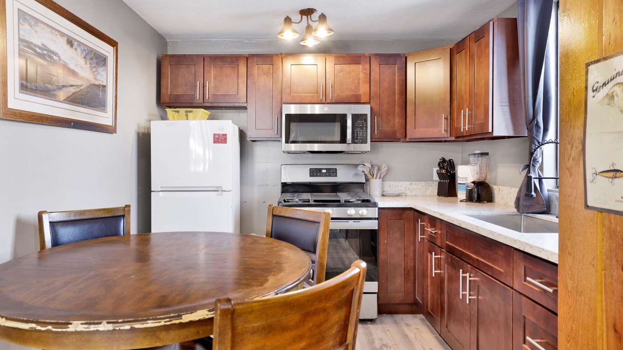 Photo of Kitchen in Big Bear Lake