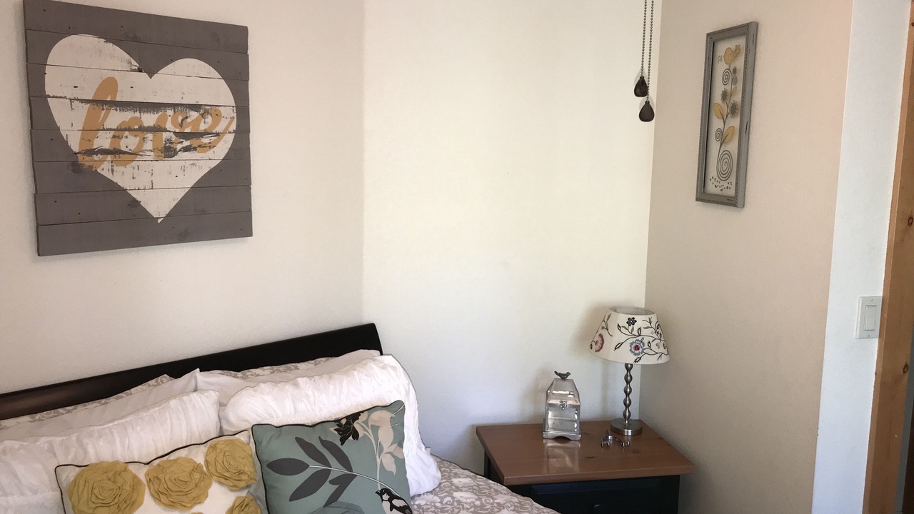 Photo of Bedroom in Phoenix Lake-Cedar Ridge