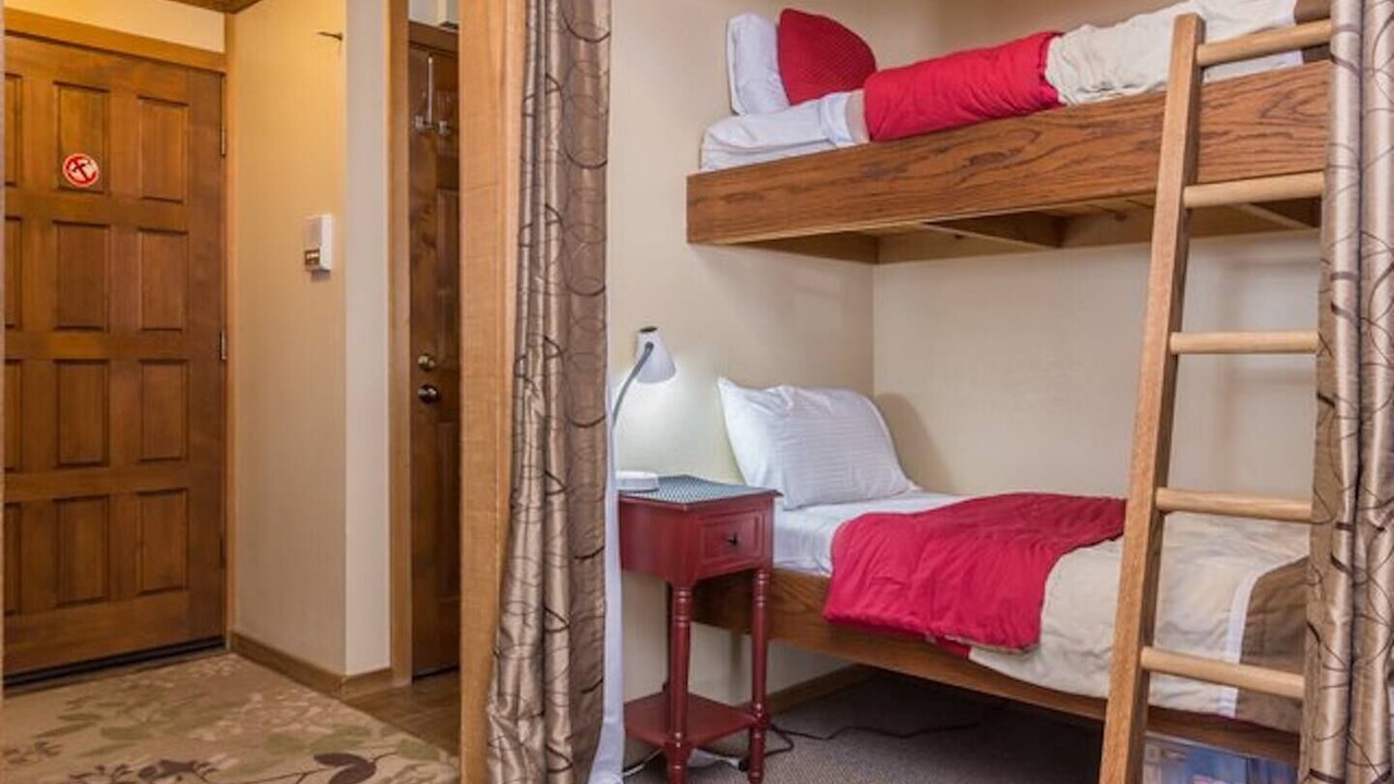 Photo of Bedroom in Mammoth Lakes