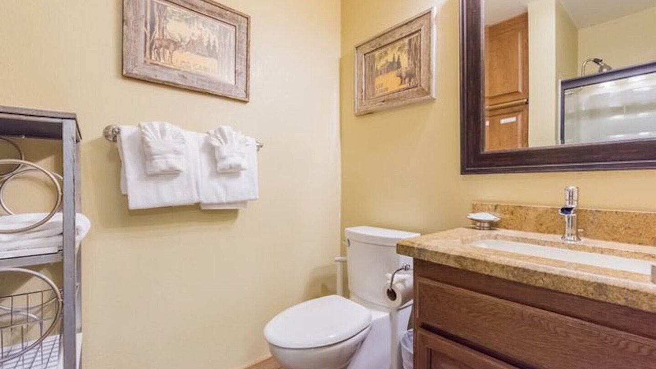 Photo of Bathroom in Mammoth Lakes
