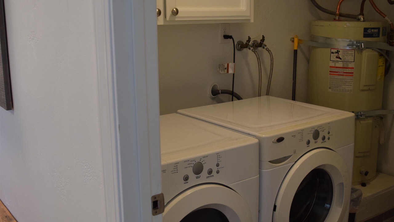 Photo of Bedroom in Groveland