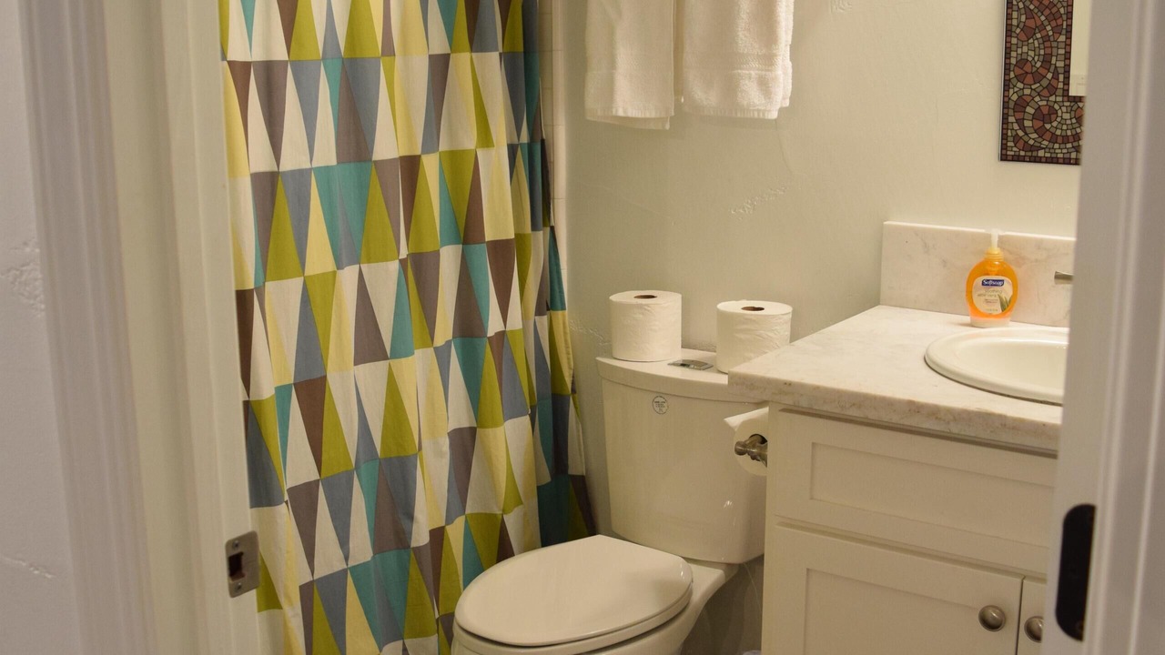 Photo of Bathroom in Groveland