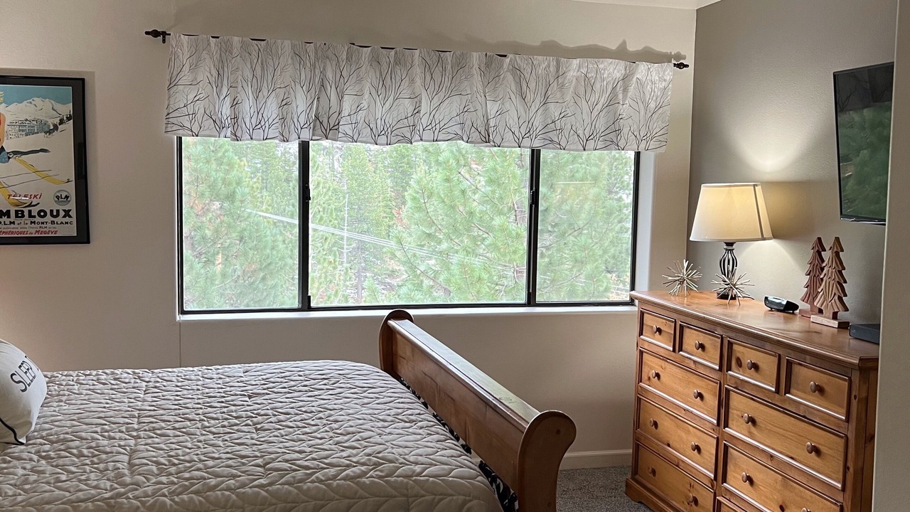 Photo of Bedroom in Incline Village