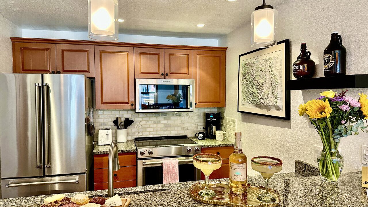 Photo of Kitchen in Mammoth Lakes